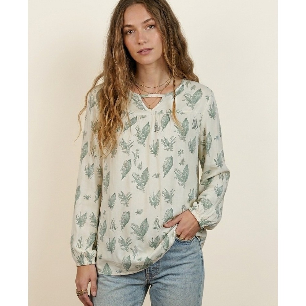 Cracker Barrel S Cream Green Lily of the Valley Botanical Print Peasant Blouse